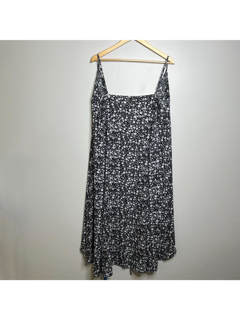 Cupshe Black and White Floral Tie Cover Up Dress